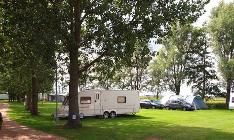 The Reedham Ferry Touring Park, Norwich, Norfolk www.aroundaboutbritain ...