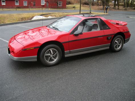 All American Classic Cars: 1985 Pontiac Fiero GT 2-Door Fastback