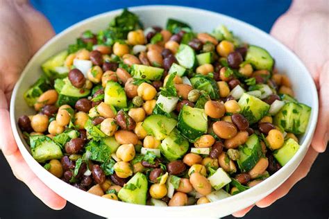 Ridiculously Easy Bean Salad Recipe