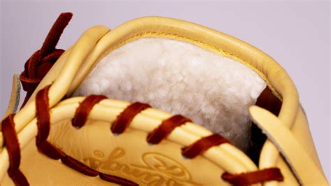 Custom Gloves for Baseball and Softball :: Rawlings.com