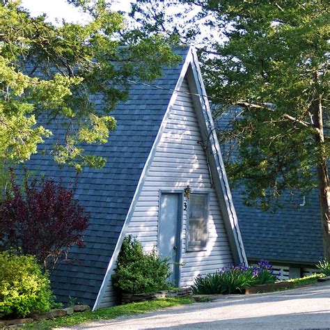 Cabins on Table Rock Lake – Alpine Lodge Resort, Branson, Missouri