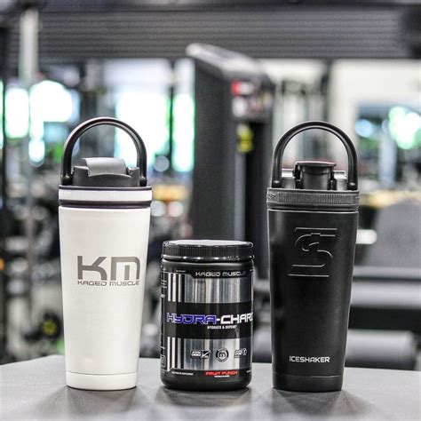 Ice Shaker: The Insulated Shaker Bottle That Keeps Your Drink Cold For Hours