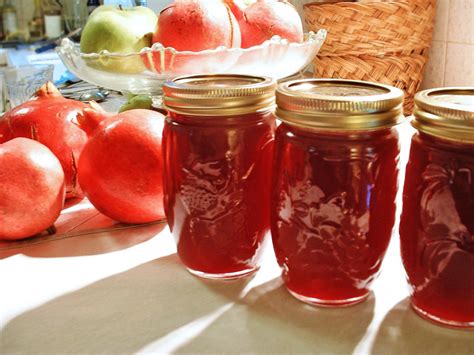 A Batch of Homemade Pomegranate Jelly Is Easier Than You'd Think | Recipe | Pomegranate jelly ...