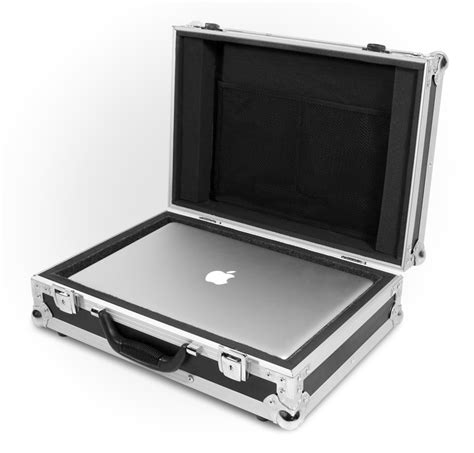 UNIVERSAL CASE FOR 17 INCH LAPTOP WITH STORAGE COMPARTMENT – Road Ready ...