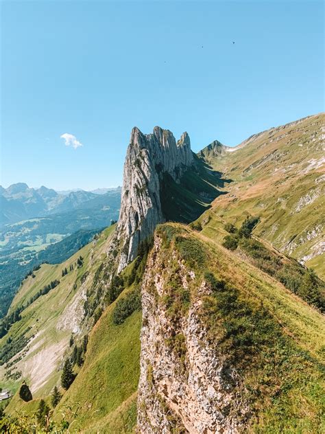 APPENZELL HIKING GUIDE and bonus information - Zanna Van Dijk