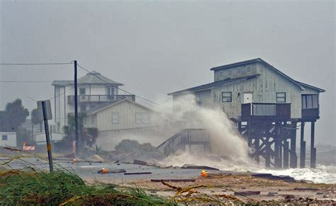 Hurricane Michael, among strongest in U.S. history, slams Florida Panhandle