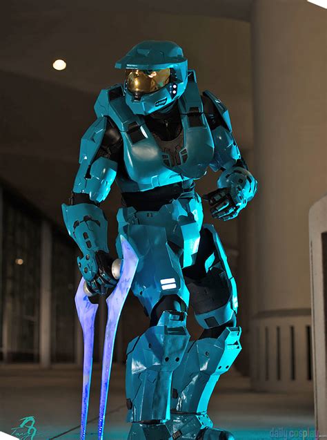 Spartan Armor from Halo - Daily Cosplay .com