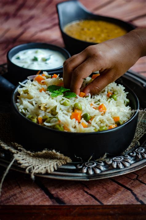 Instant Pot Veg Pulao - Easy Vegetable Pulao - Tomato Blues