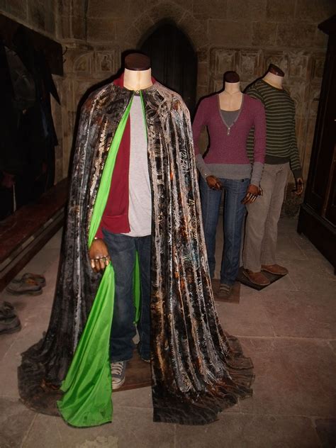 Harry Potter / Warner Bros Studio Tour. Harry's Invisibility Cloak