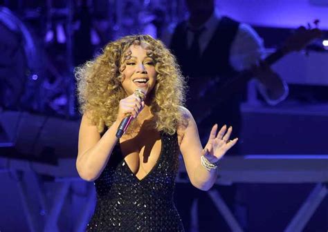 Mariah Carey Debuts in Las Vegas - Marienela