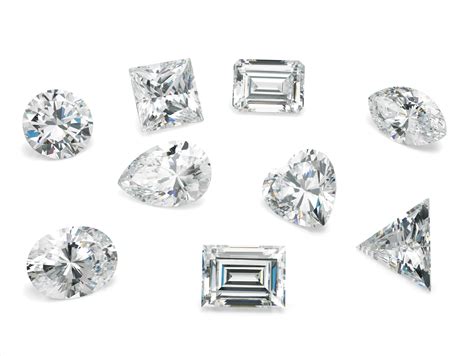 Diamond Shapes Compared: Round Brilliant Vs Fancy Cut Diamonds