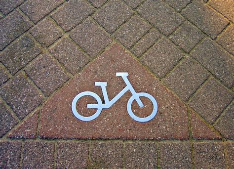 bike route sign Free Photo Download | FreeImages