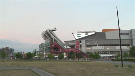 Rolling Stones concert at Cleveland Browns Stadium: Parking info | wkyc.com