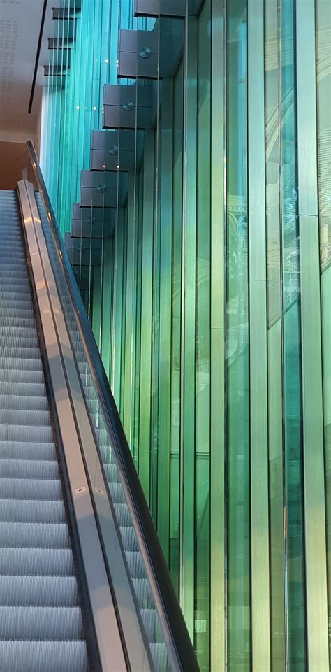Royal Opera House London, glass fin wall | Glass curtain wall, Royal opera house london, Green glass
