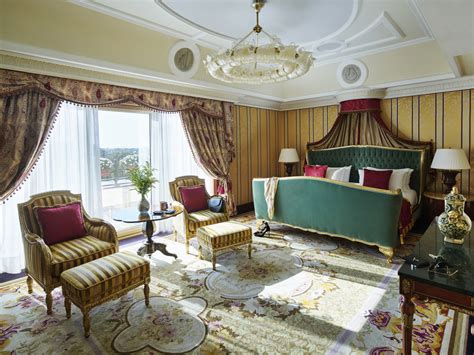 Hotel Principe Di Savoia - Flawless Luxury In Milan's Landmark Building