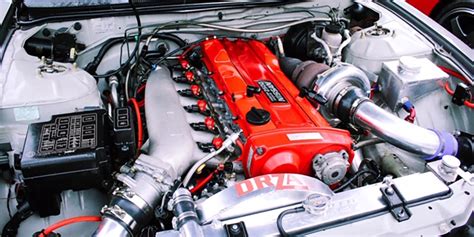 Nissan V8 Engine