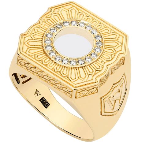 Stephen Webster's England Made Me 18K Yellow Gold and White Diamond Men's Ring For Sale at 1stdibs