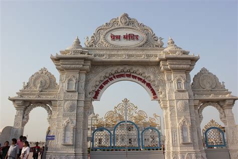 RadhaKrishnamayi: Prem Mandir - Vrindavan