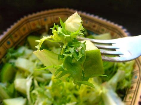 FrisÃ©e and Green Apple Salad – Tomato Kumato