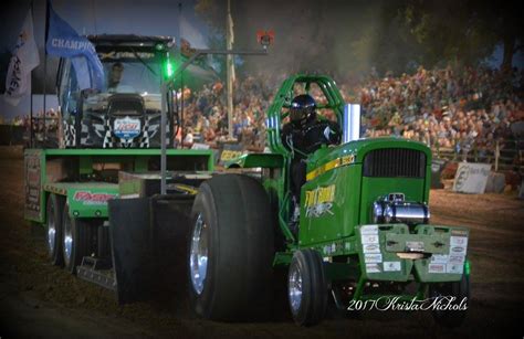 Tractor Pull | Wayne County Fair