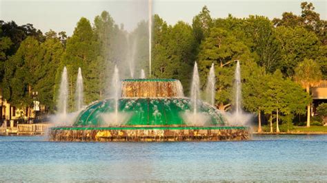 Lake Eola Fountain Stock Photos, Pictures & Royalty-Free Images - iStock