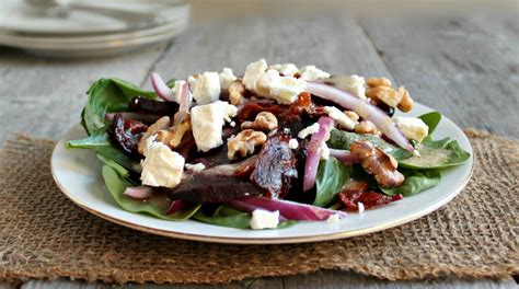 Hungry Couple: Spinach Salad with Beets, Bacon, Walnuts and Goat Cheese