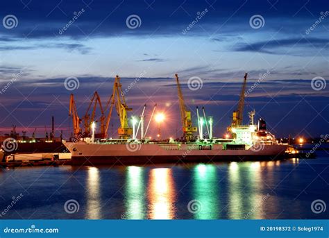 Night View. Ship Moored In The Port Stock Photography - Image: 20198372