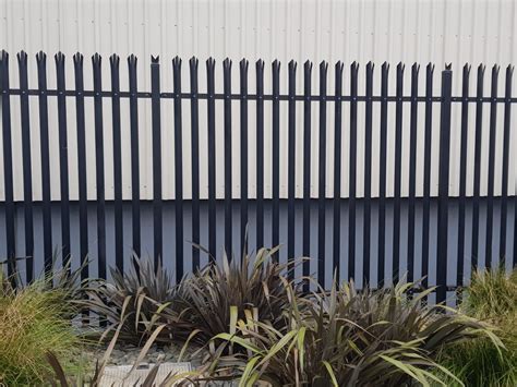 Palisade | Fencing NZ | Installation Auckland