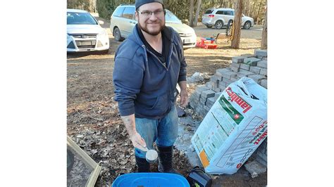 How To Make Eliot Coleman's Soil Blocking Mix For Soil Blocks - Sweet Fern Organics