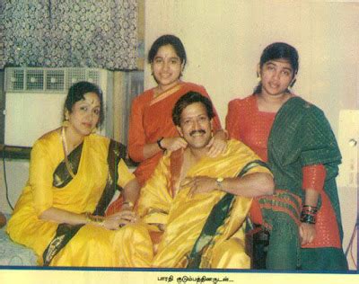 Bharathi Vishnuvardhan Family Photos | Celebrity profiles