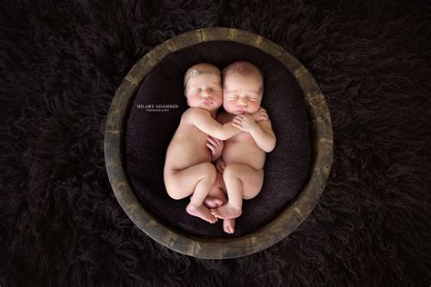 Twins photographer : newborn photography posing ideas for twins Perth ...