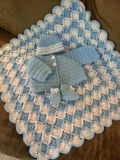 Pretty Baby Blanket Crochet, Crochet Baby, Knit Crochet, Crochet Crowd, Knitting, Rugs, Pretty ...