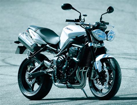 Triumph 675 STREET TRIPLE R 2012 - Fiche moto - MOTOPLANETE