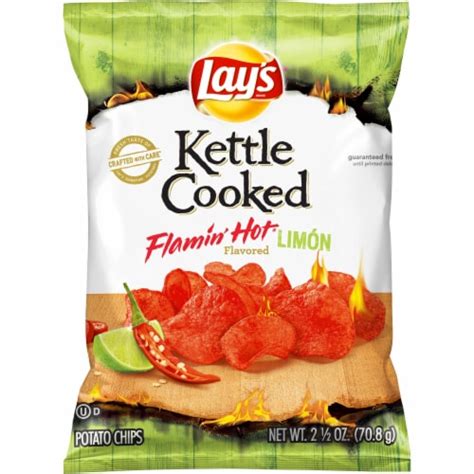 Lay's Kettle Cooked Flamin' Hot Limon Flavored Potato Chips, 2.5 oz ...