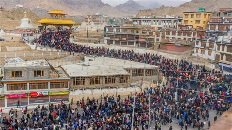 Ladakh witnesses complete shutdown as thousands demand statehood, inclusion in Sixth Schedule