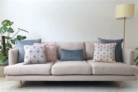 How To Decorate With Scatter Cushions | Australia | Simply Cushions