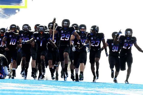 Boise State's blackout uniforms are the only cool matte black things ...