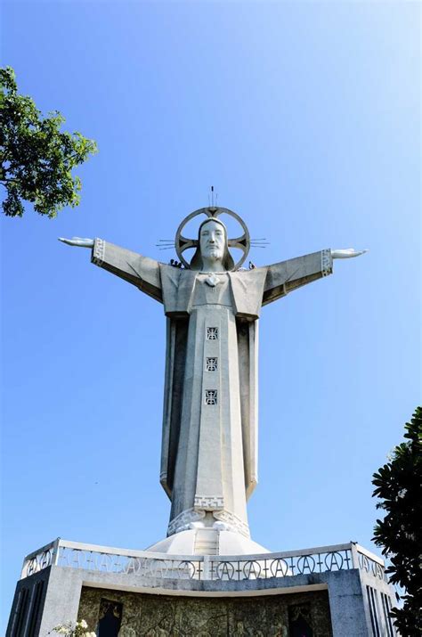 Christ of Vung Tau, Vung Tau, Vietnam | Giant Jesus | Holidify