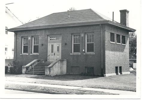 The 13th Street Colored Branch Library, Meridian, Mississippi (1913-1974)