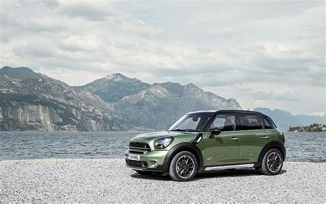 Mini Cooper Countryman Wallpaper