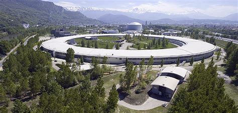 A Concise Review of the Emerging Applications of Synchrotron- Generated ...