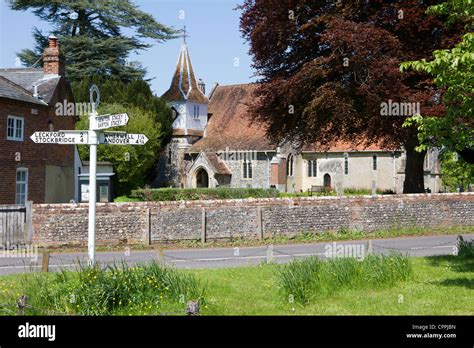 chilbolton village hampshire england uk Stock Photo - Alamy