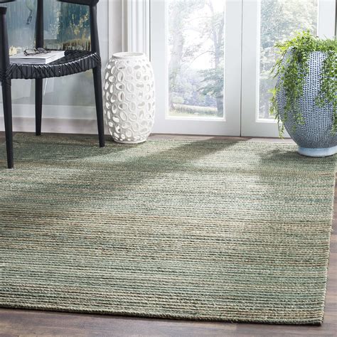 SAFAVIEH Cape Cod Collection Accent Rug - 4' x 6', Sage & Natural, Handmade Braided Hemp, Ideal ...