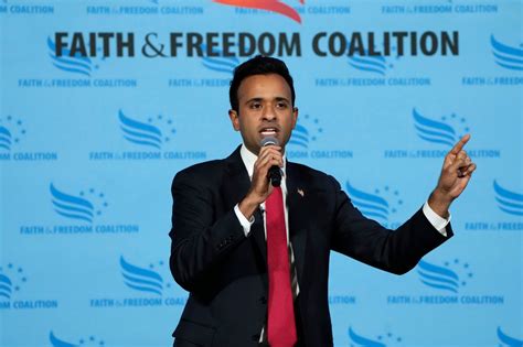 2024 GOP hopeful Vivek Ramaswamy proposes raising voting age to 25