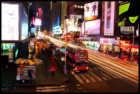 New York City Nightlife. | Matias Noguerol | Flickr