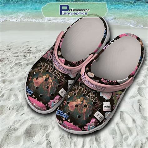 Melanie Martinez The Trilogy Tour Crocs – Plangraphics