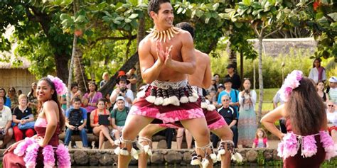 The 5 Best Oahu Luaus [2024 Reviews] | World Guides To Travel