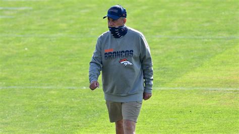 Denver Broncos: Vic Fangio confident NFL can play during COVID-19