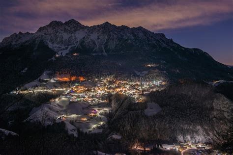 Premium Photo | Mountain village at night