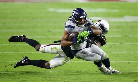 Seahawks Highlights: Tyler Lockett torches Cardinals for 43-yard score